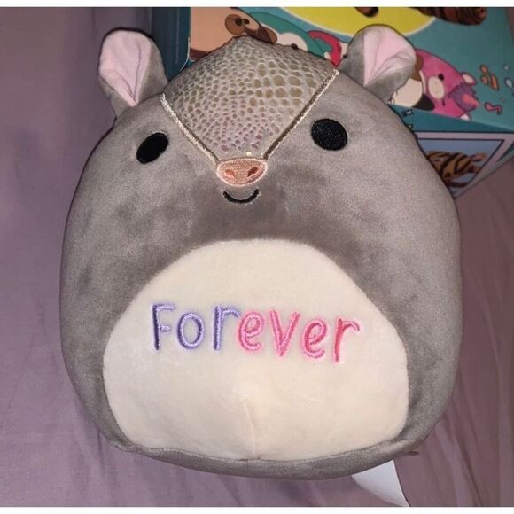 Squishmallows Thompson the armadillo nwt - Picture 1 of 4